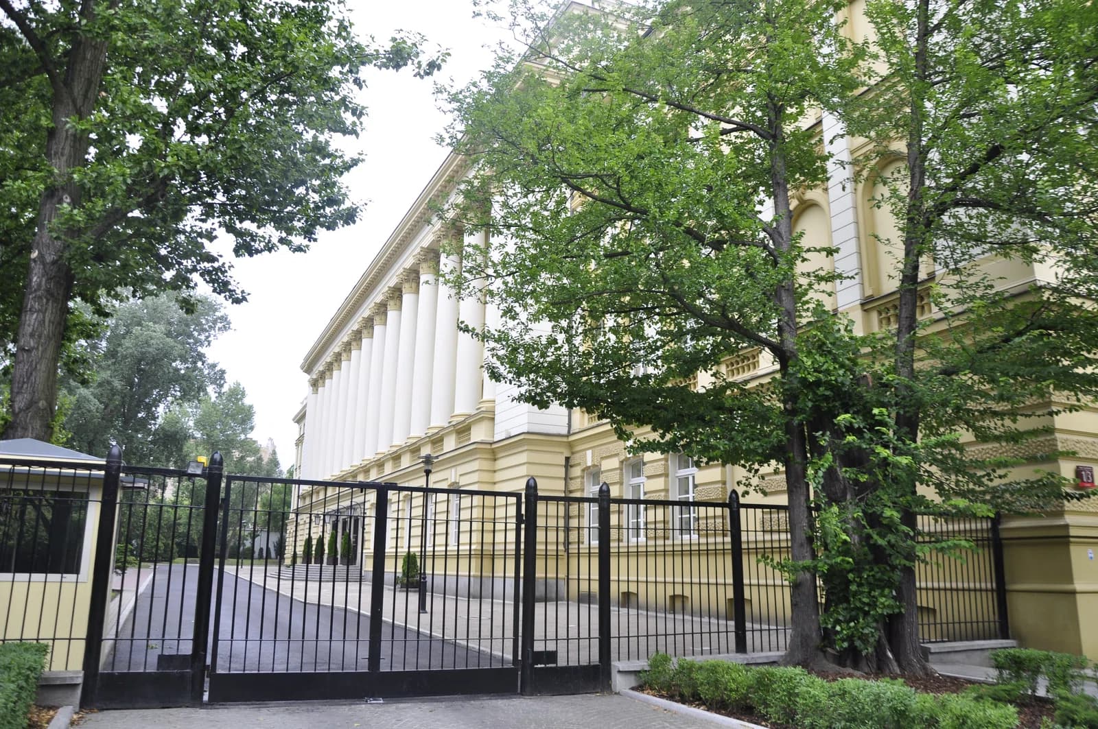 Academy of Social Sciences (Poland)