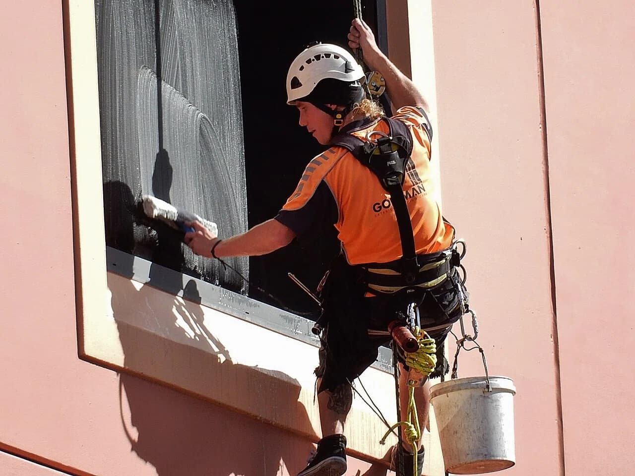 window cleaner