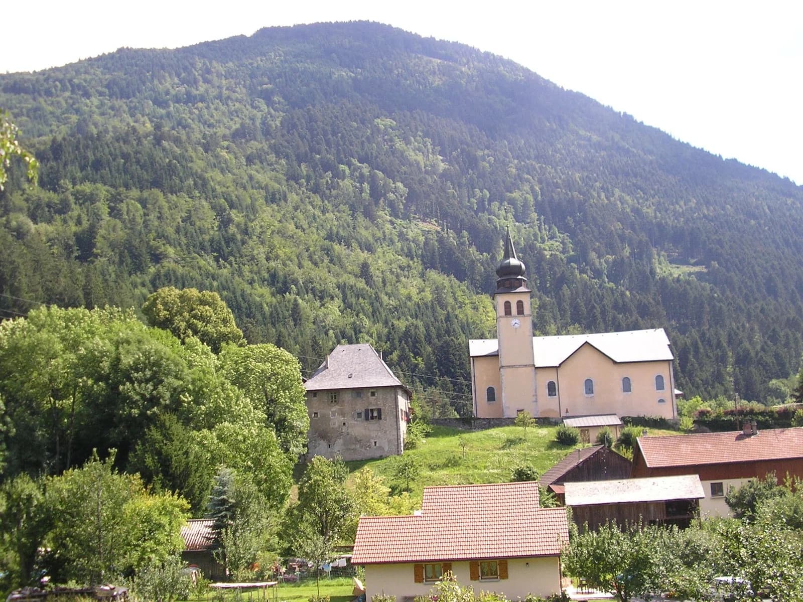 La Tour