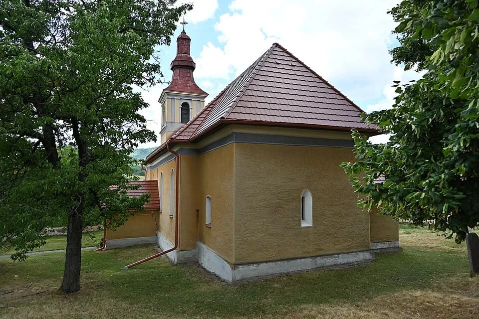 Stredné Plachtince