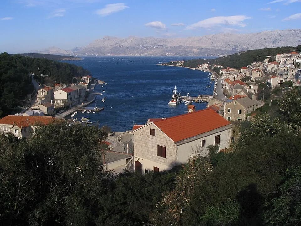 Povlja