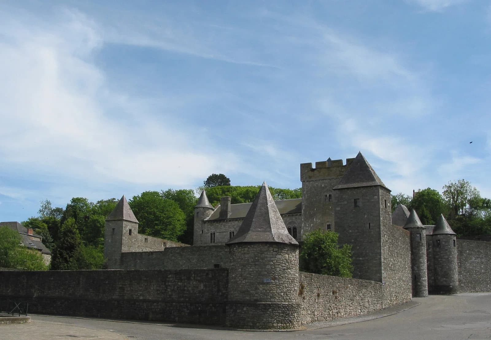 Thy-le-Château