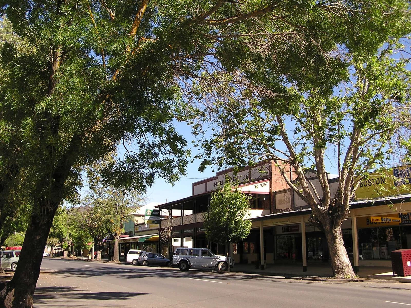 Adelong