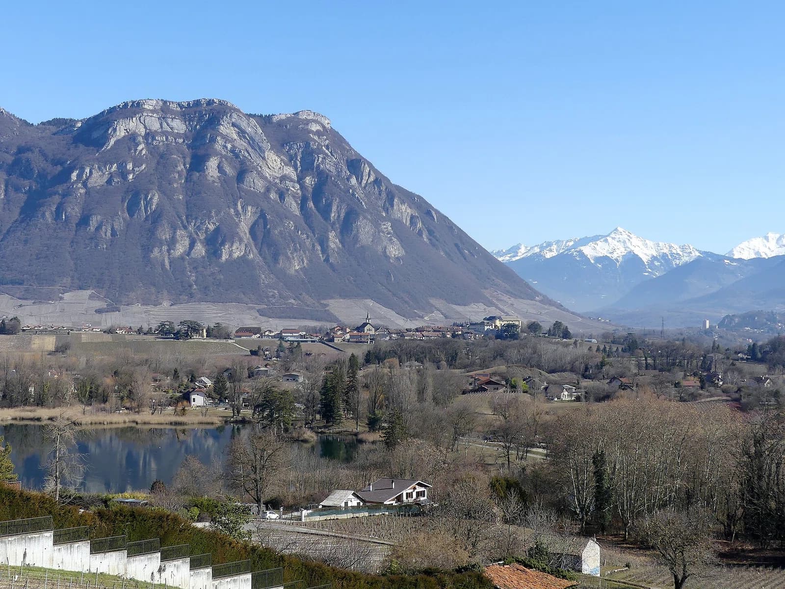 Les Marches