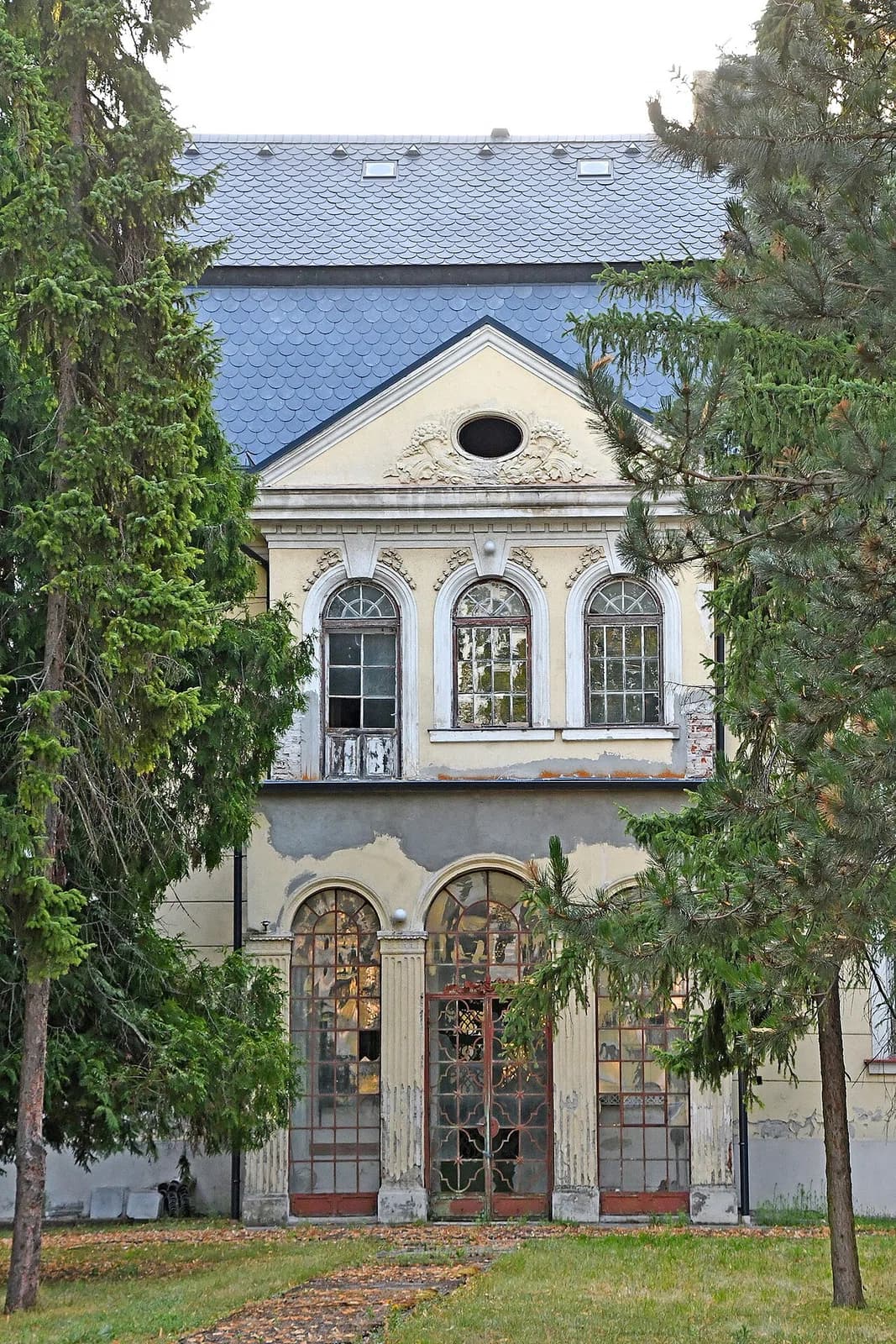 Újrónafő