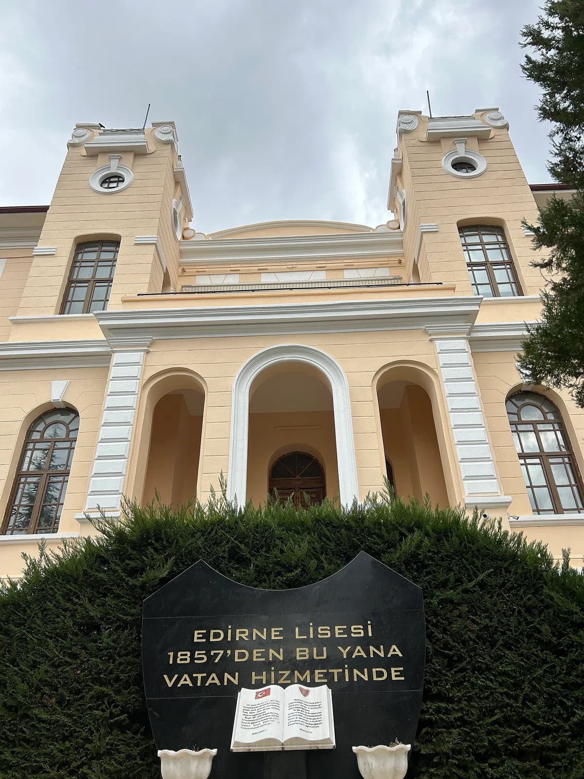 Edirne Lisesi