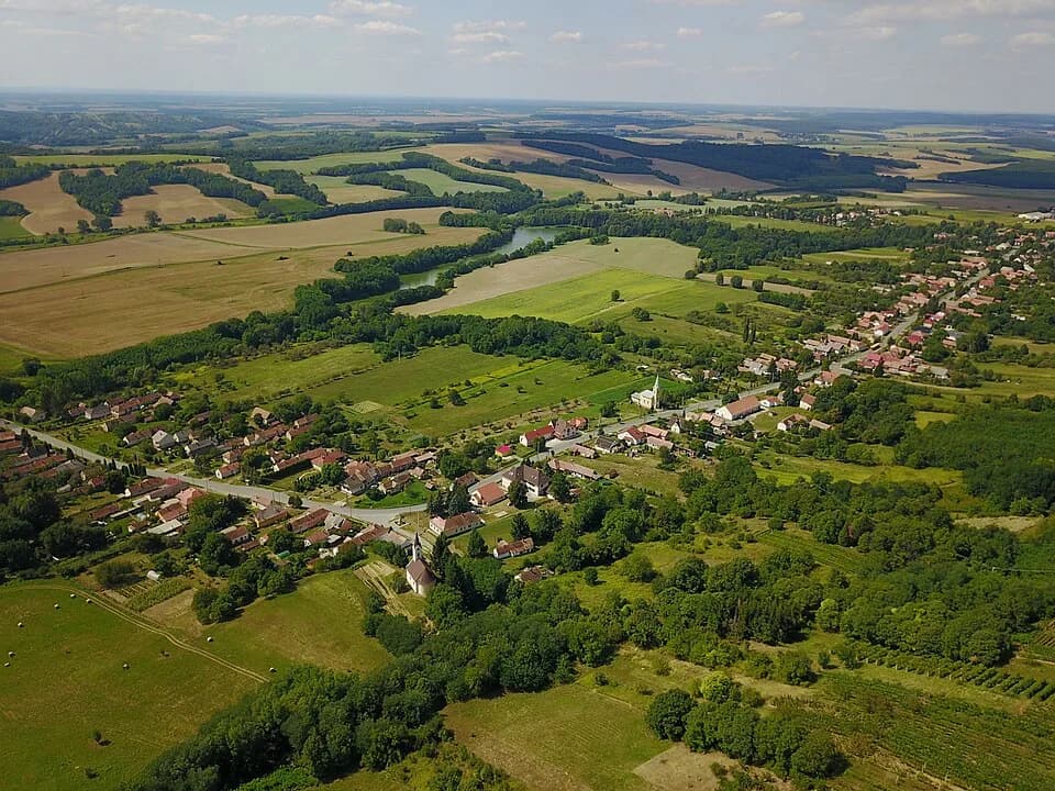 Pusztaszentlászló
