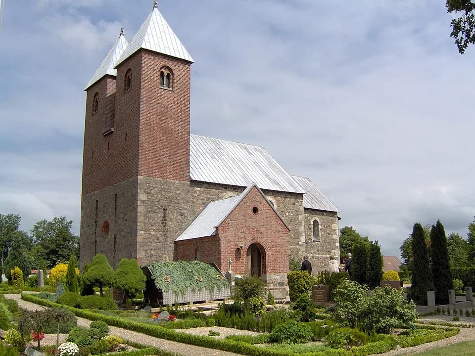 Fjenneslev