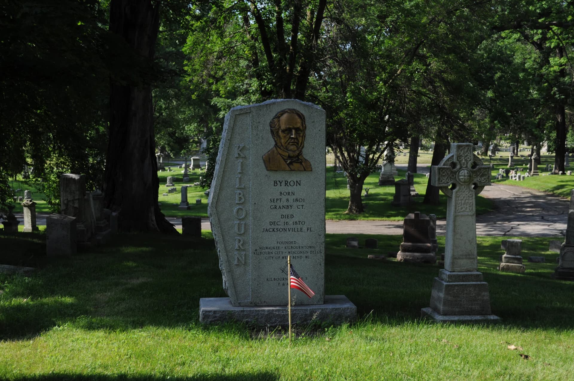 Forest Home Cemetery