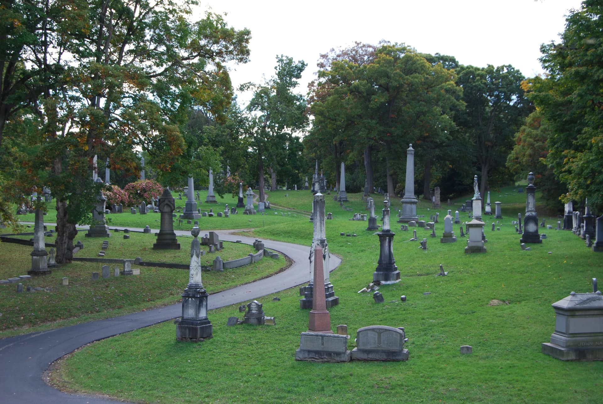 Oakwood Cemetery