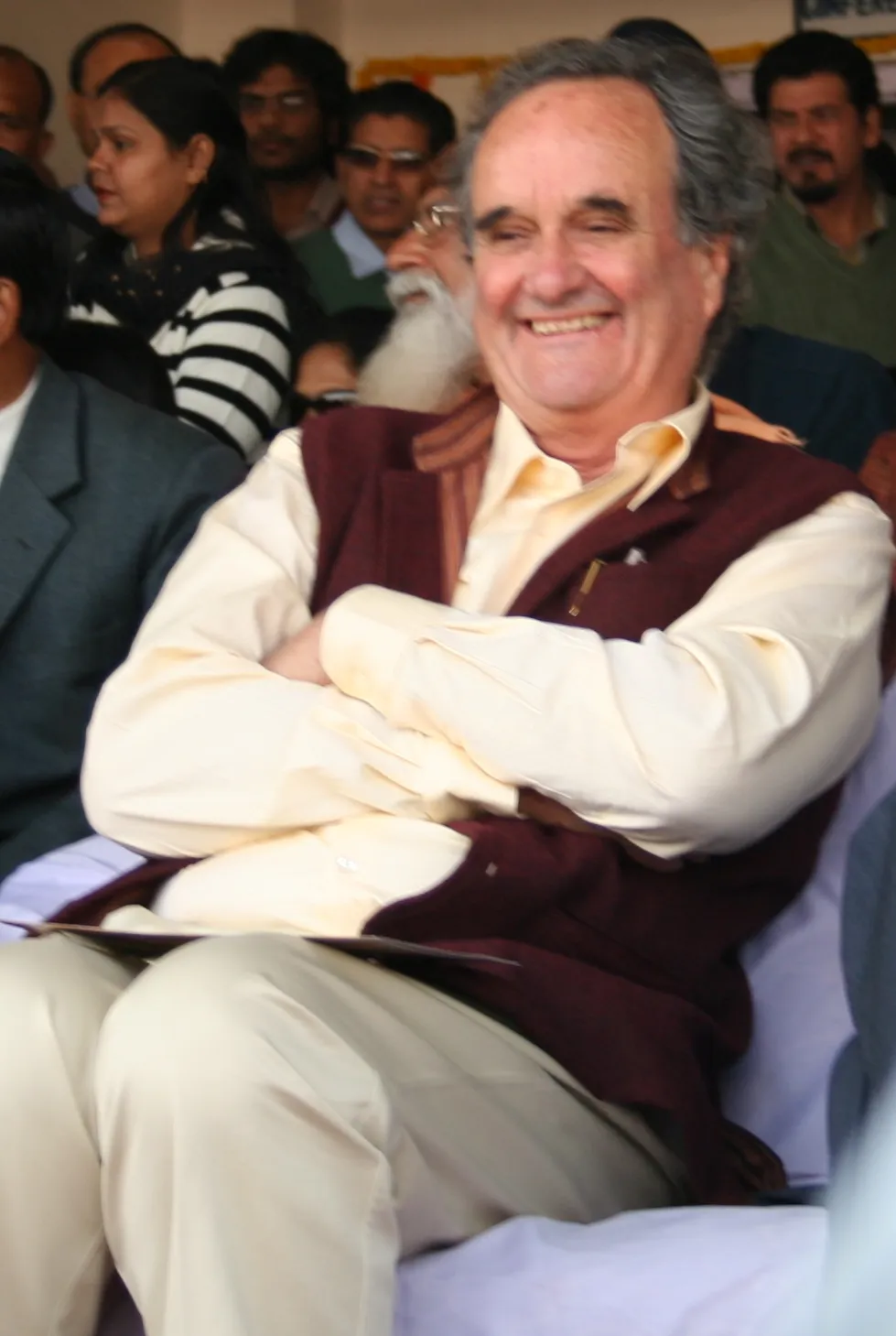 Porträt von Mark Tully (1935–2026) – Gedenkseite