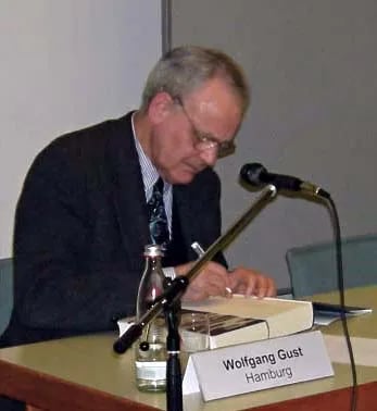 Portrait of Wolfgang Gust (1935–2026) – memorial page