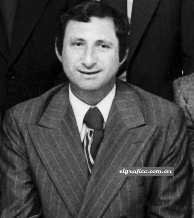 Porträt von Ernesto Cherquis Bialo (1940–2026) – Gedenkseite