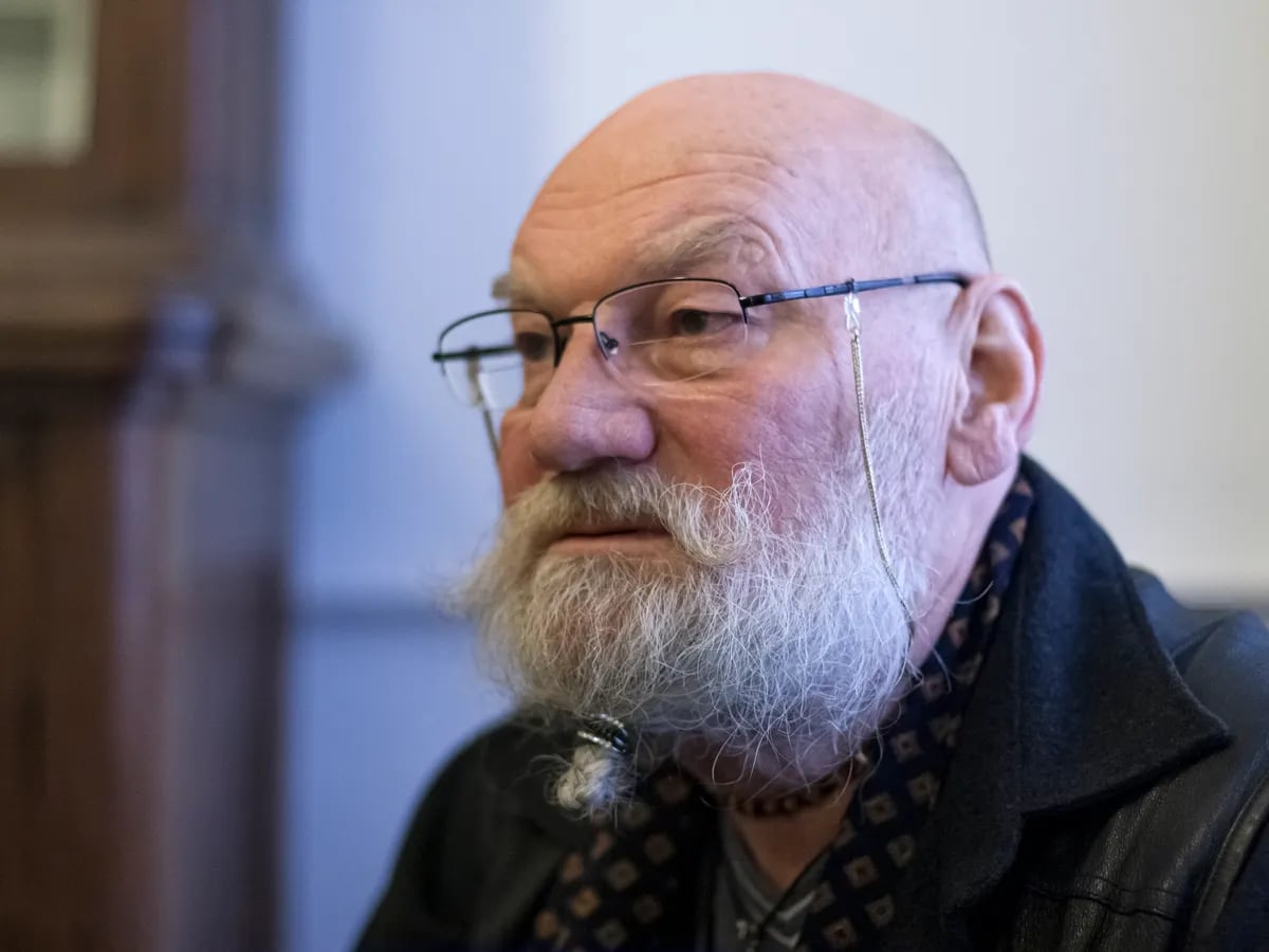 Porträt von Helmut Nadolski (1942–2026) – Gedenkseite