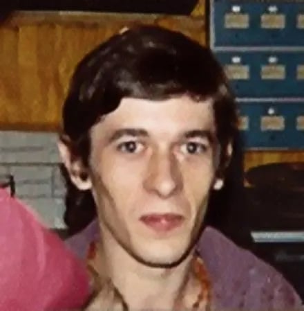 Porträt von Mark Kennedy (1951–2026) – Gedenkseite