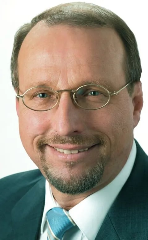 Porträt von Roland Schäfer (1949–2026) – Gedenkseite