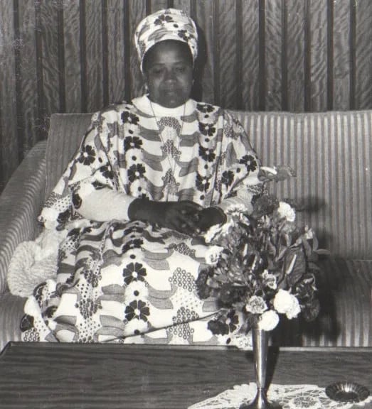 Porträt von Andrée Touré (1934–2026) – Gedenkseite
