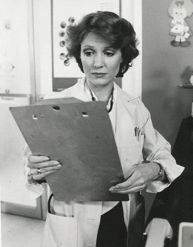 Porträt von Anne Schedeen (1949–2026) – Gedenkseite