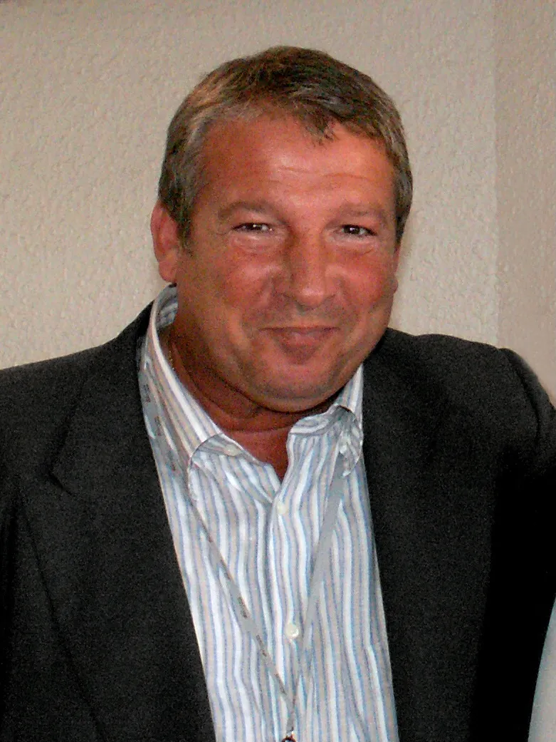 Portrait of Rolland Courbis (1953–2026) – memorial page