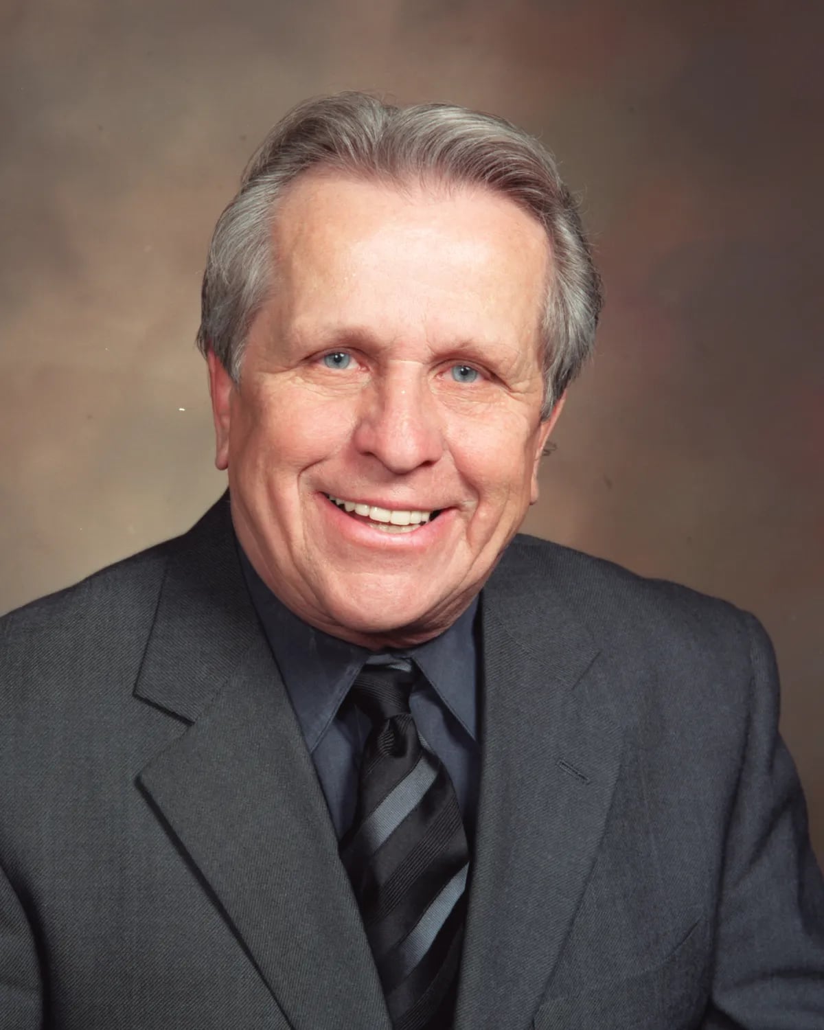 Porträt von Richard E. Myers (1934–2026) – Gedenkseite