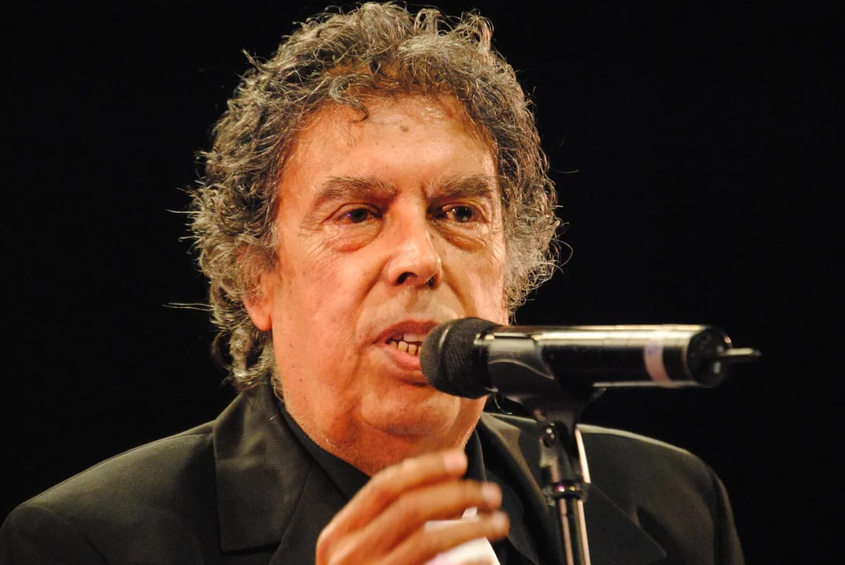 Porträt von Abdelwahab Doukkali (1941–2026) – Gedenkseite