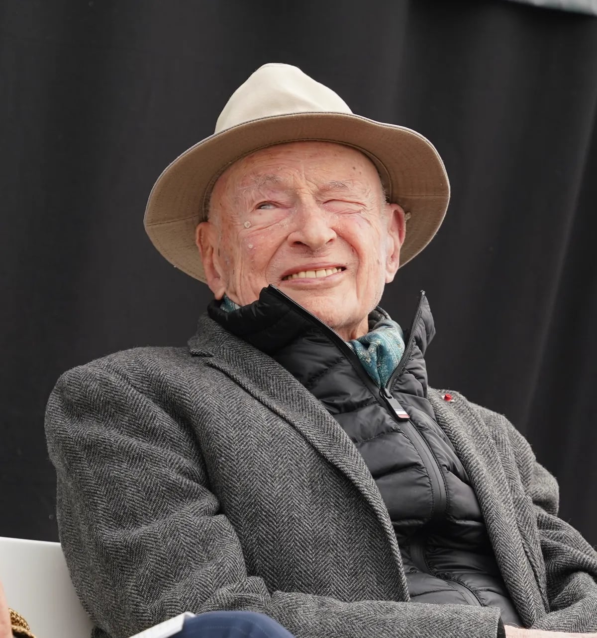 Porträt von Edgar Morin (1921–2026) – Gedenkseite