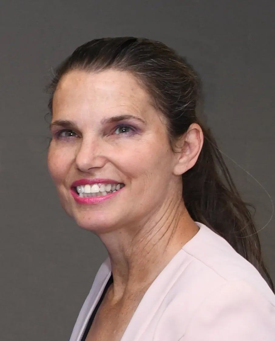Portrait of Kirsty Duncan (1966–2026) – memorial page
