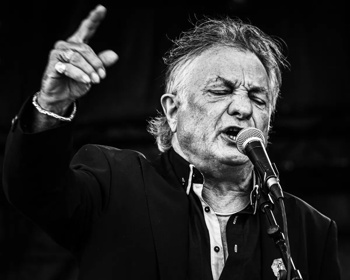 Porträt von Manu Lann Huel (1949–2026) – Gedenkseite