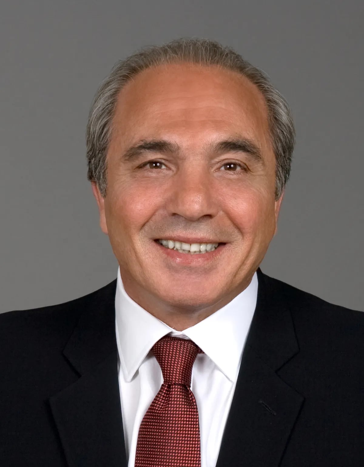 Portrait of Rocco Commisso (1949–2026) – memorial page