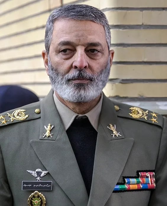 Porträt von Abdolrahim Mousavi (1960–2026) – Gedenkseite