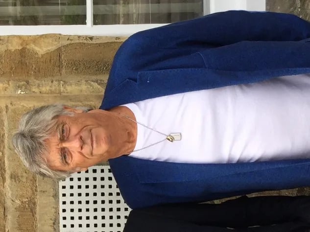 Portrait of Mike Vernon (1944–2026) – memorial page