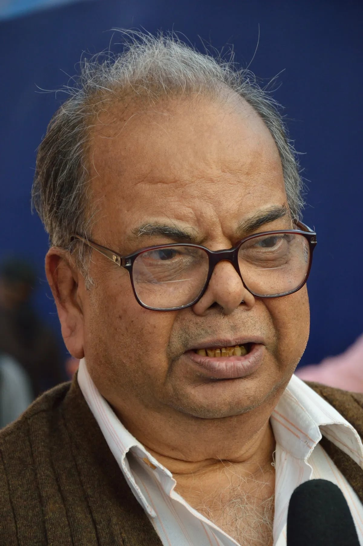 Porträt von Mani Shankar Mukherjee (1933–2026) – Gedenkseite