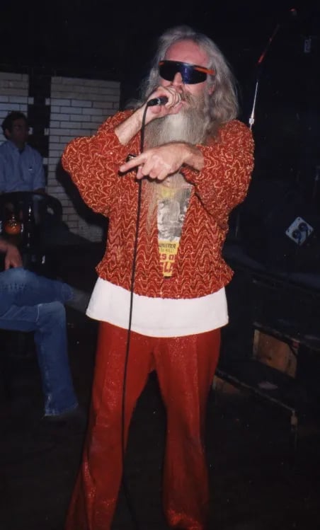 Portrait of Johnny Legend (1948–2026) – memorial page