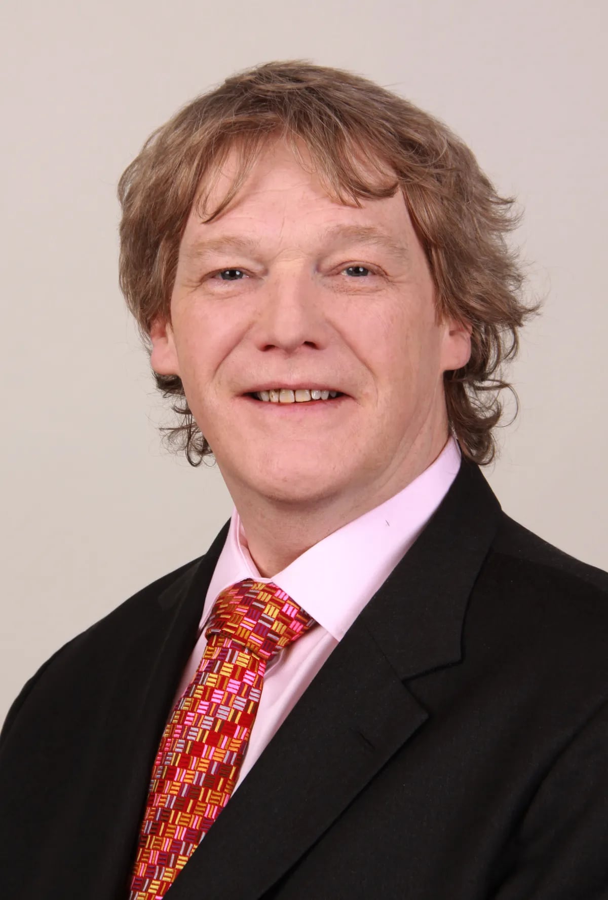 Porträt von Brian Crowley (1964–2026) – Gedenkseite