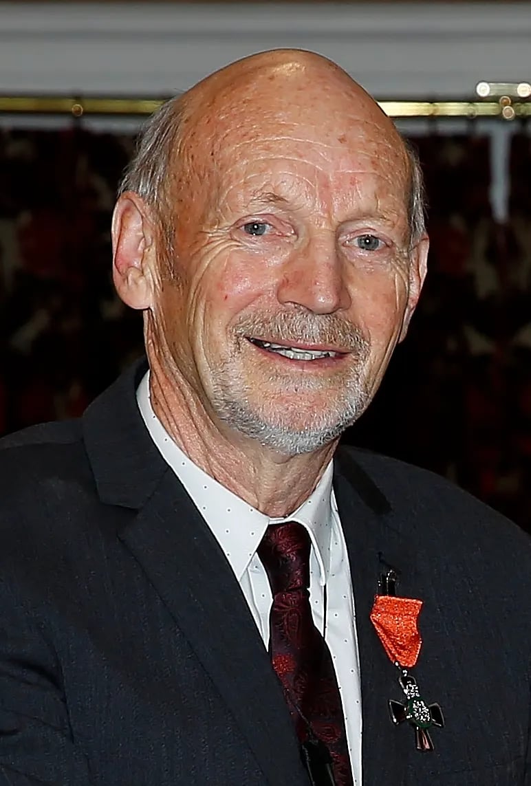 Portrait of Neville Peat (1947–2026) – memorial page