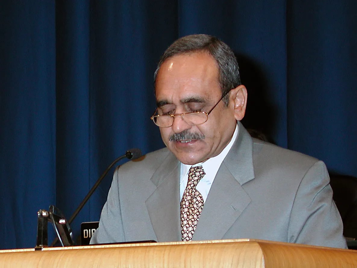 Porträt von Parvez Butt (1942–2026) – Gedenkseite