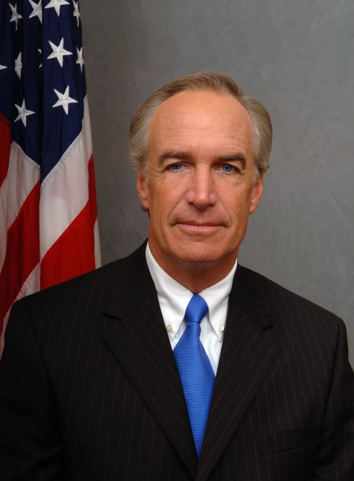 Porträt von Dirk Kempthorne (1951–2026) – Gedenkseite