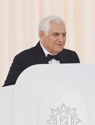 Porträt von Nariman Hasanzada (1931–2026) – Gedenkseite