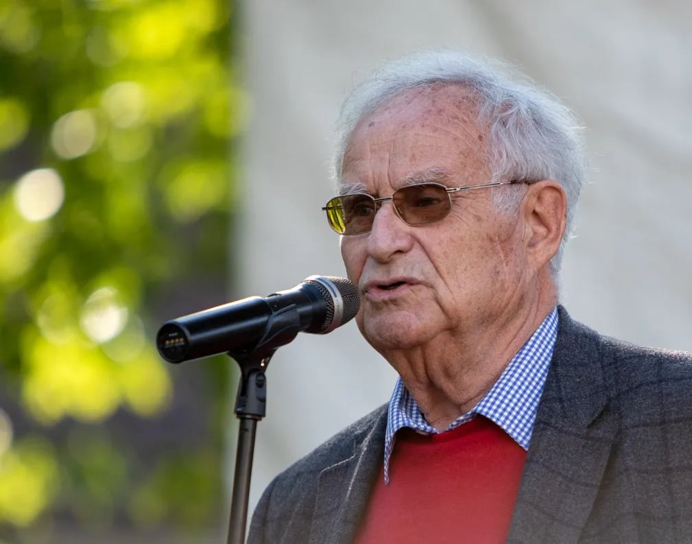 Porträt von Ado Schlier (1935–2026) – Gedenkseite