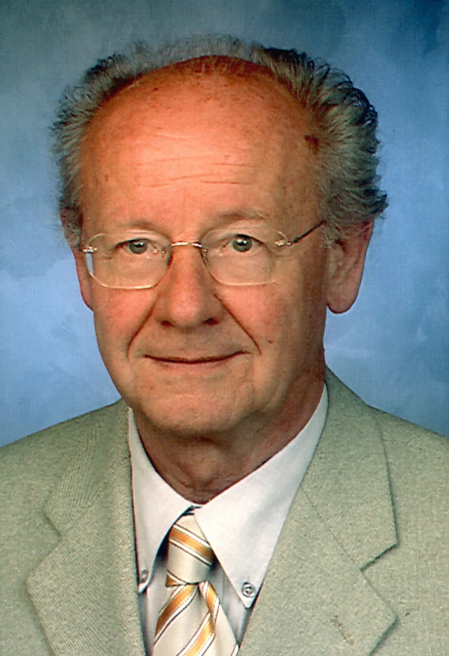 Porträt von Thomas A. Szlezák (1940–2023) – Gedenkseite