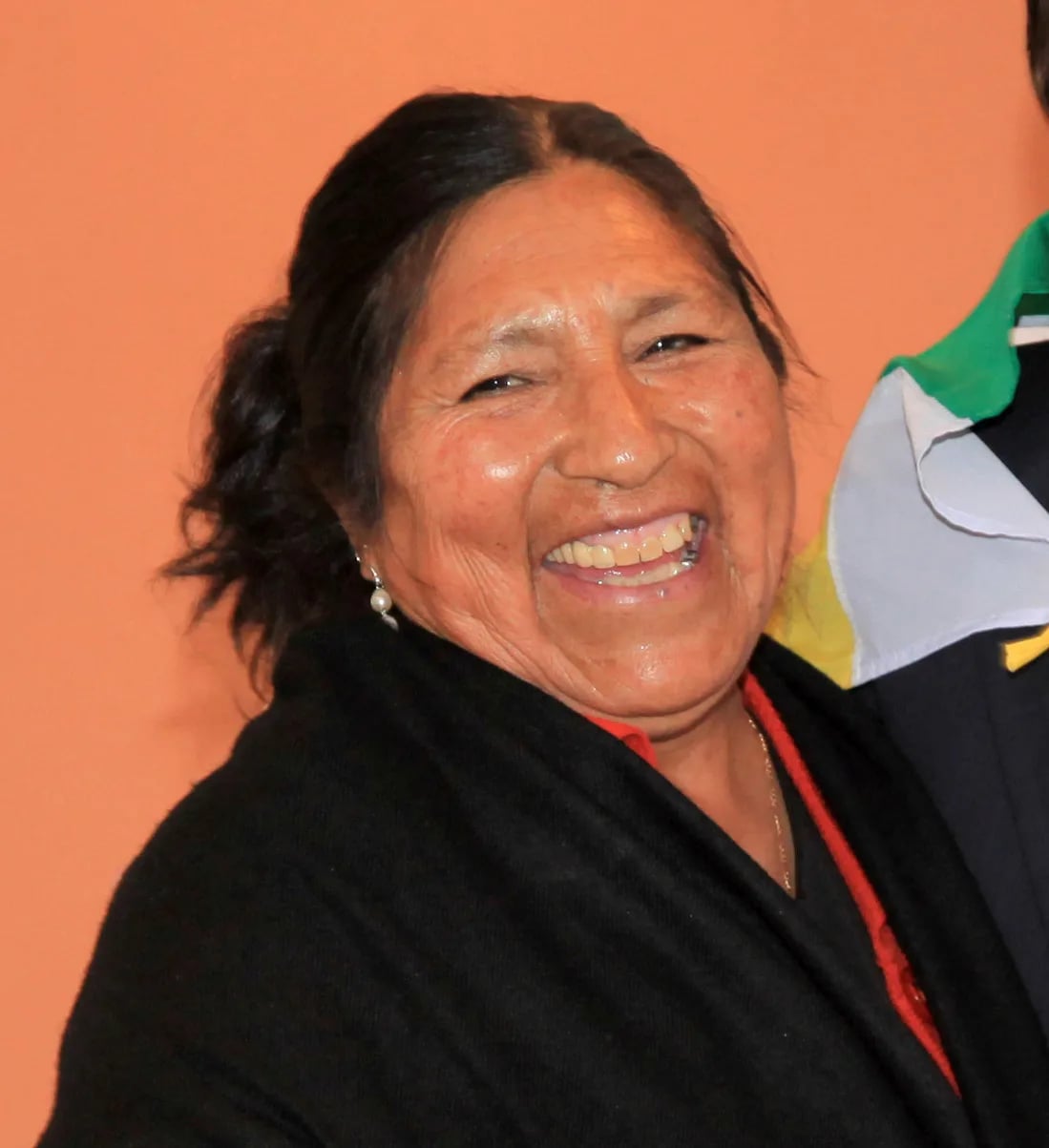 Portrait of Esther Morales (1949–2020) – memorial page