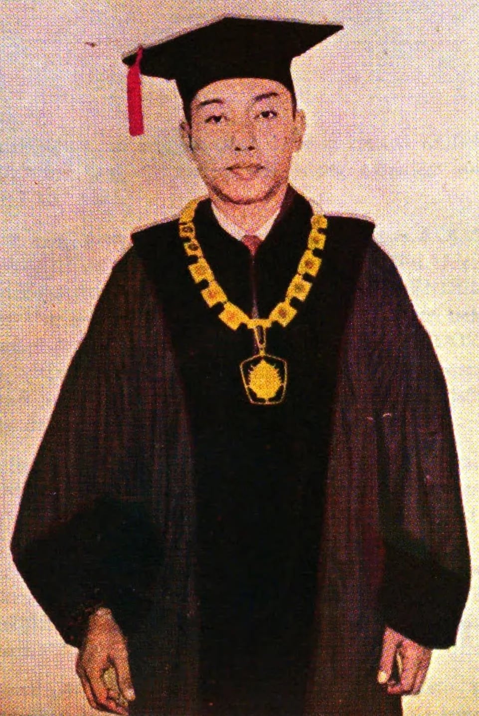Porträt von Soekisno Hadikoemoro (1932–2013) – Gedenkseite
