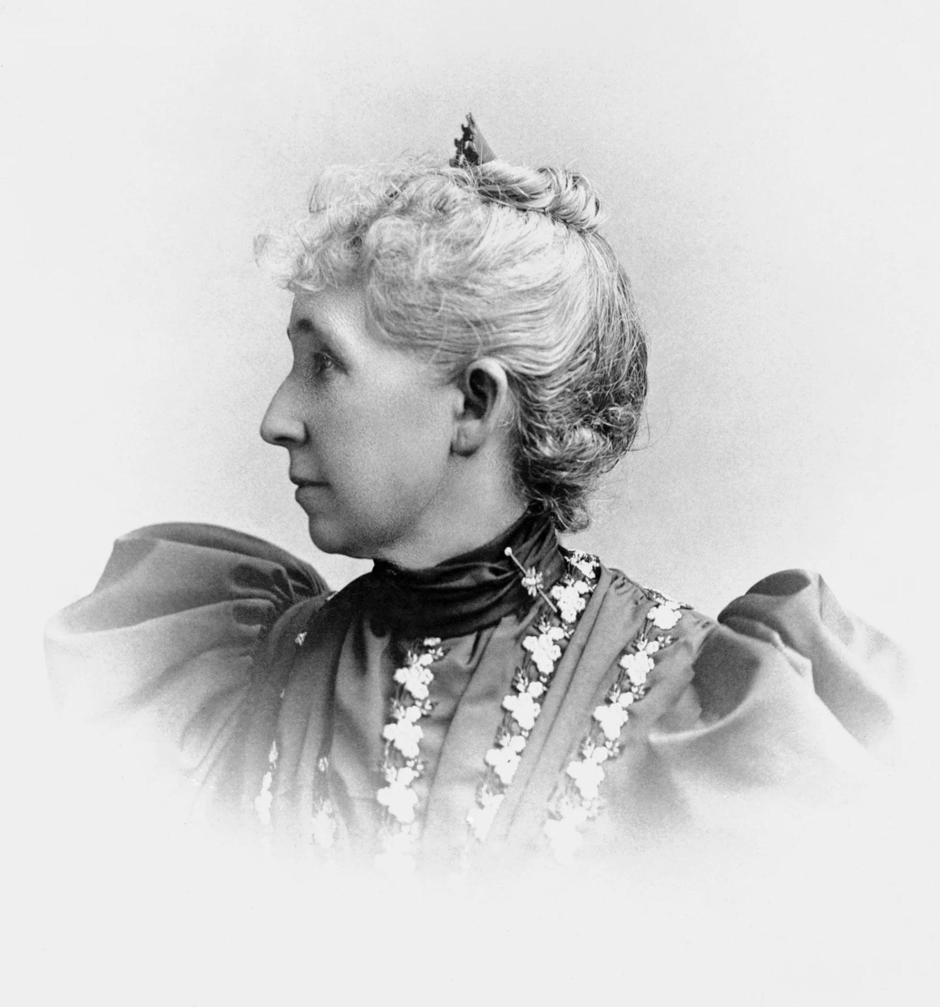 Porträt von Clara McAdow (1838–1896) – Gedenkseite