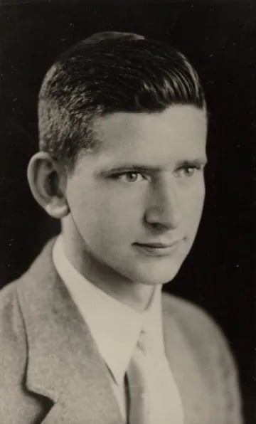 Portrait of Thomas Haulog Navis (1913–1944) – memorial page