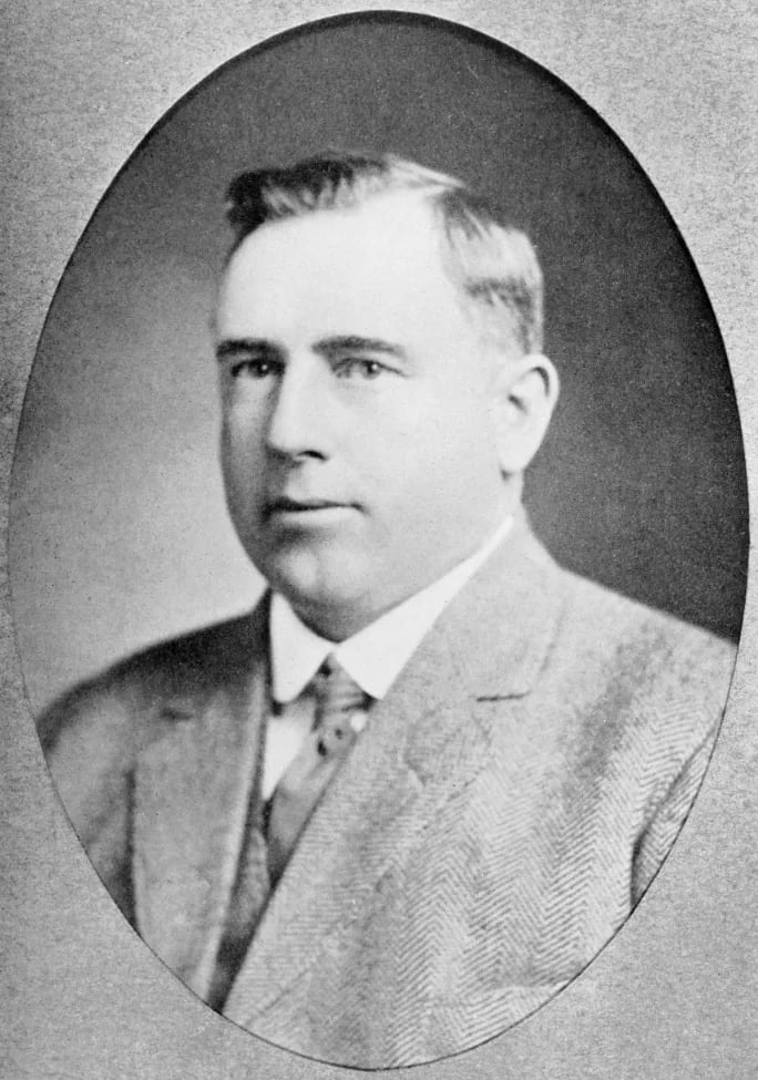 Porträt von I. Sparks (1866–1930) – Gedenkseite