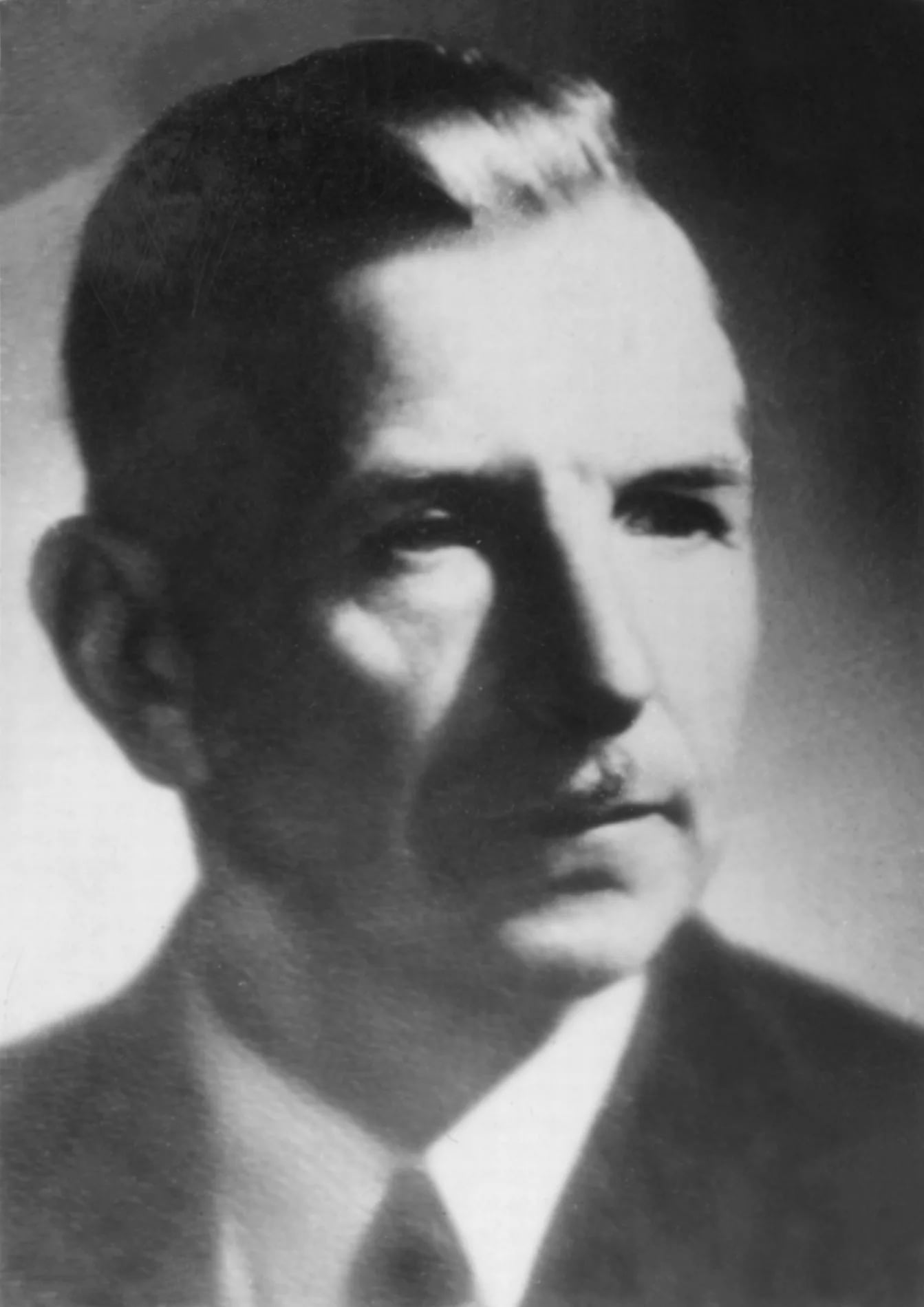 Porträt von Antonín Plichta (1894–1951) – Gedenkseite