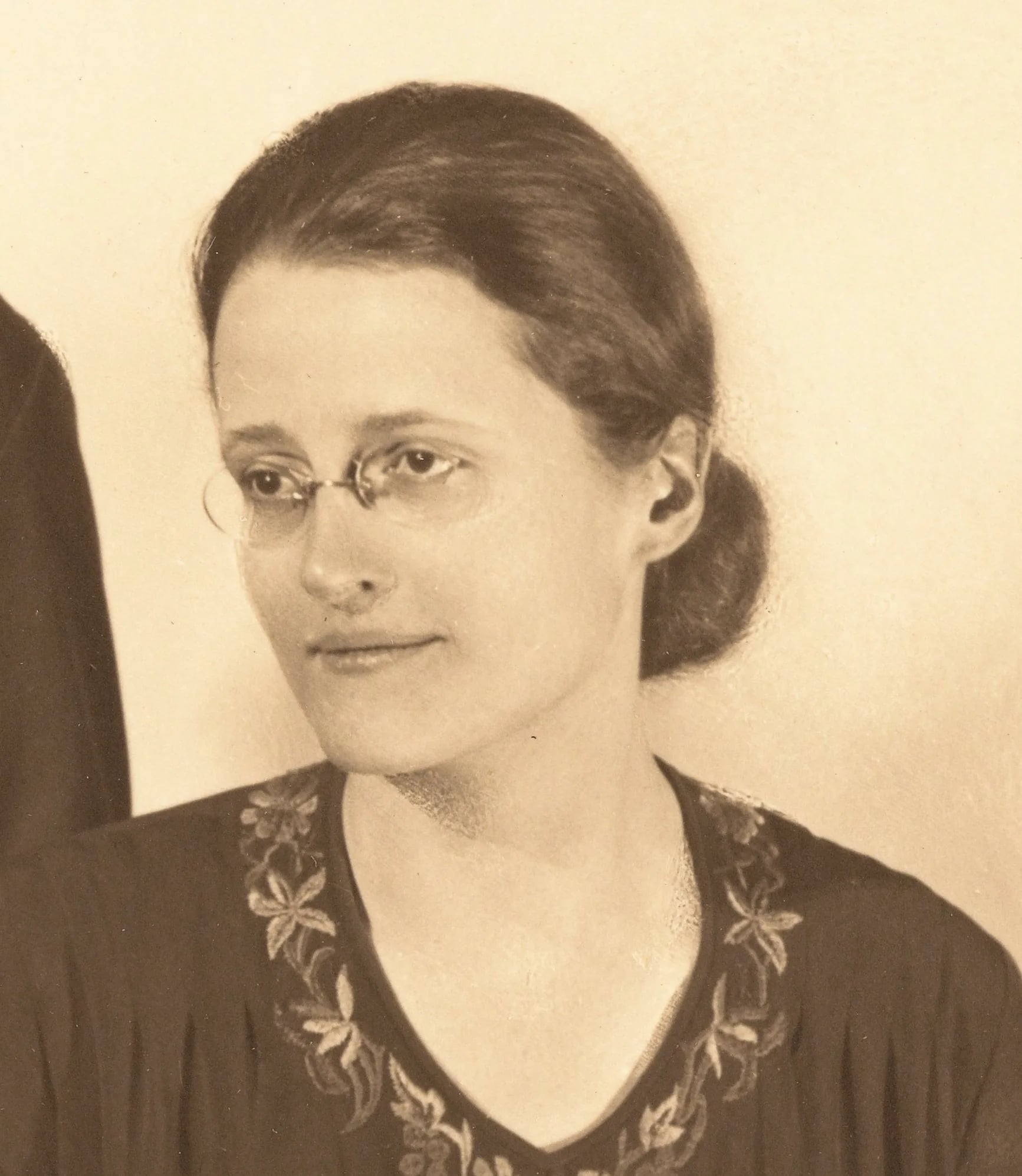 Portrait of Marthe Louise Vogt (1903–2003) – memorial page