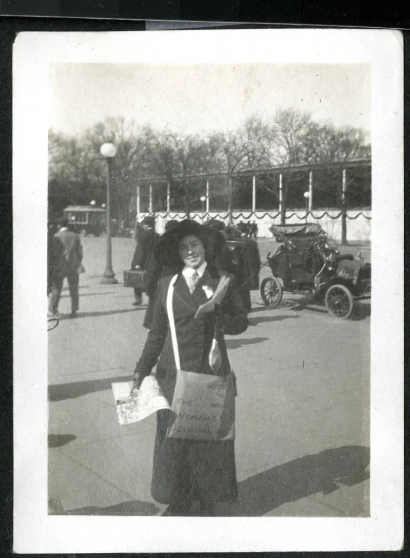 Portrait of Petra Fandrem Howard (1891–1971) – memorial page