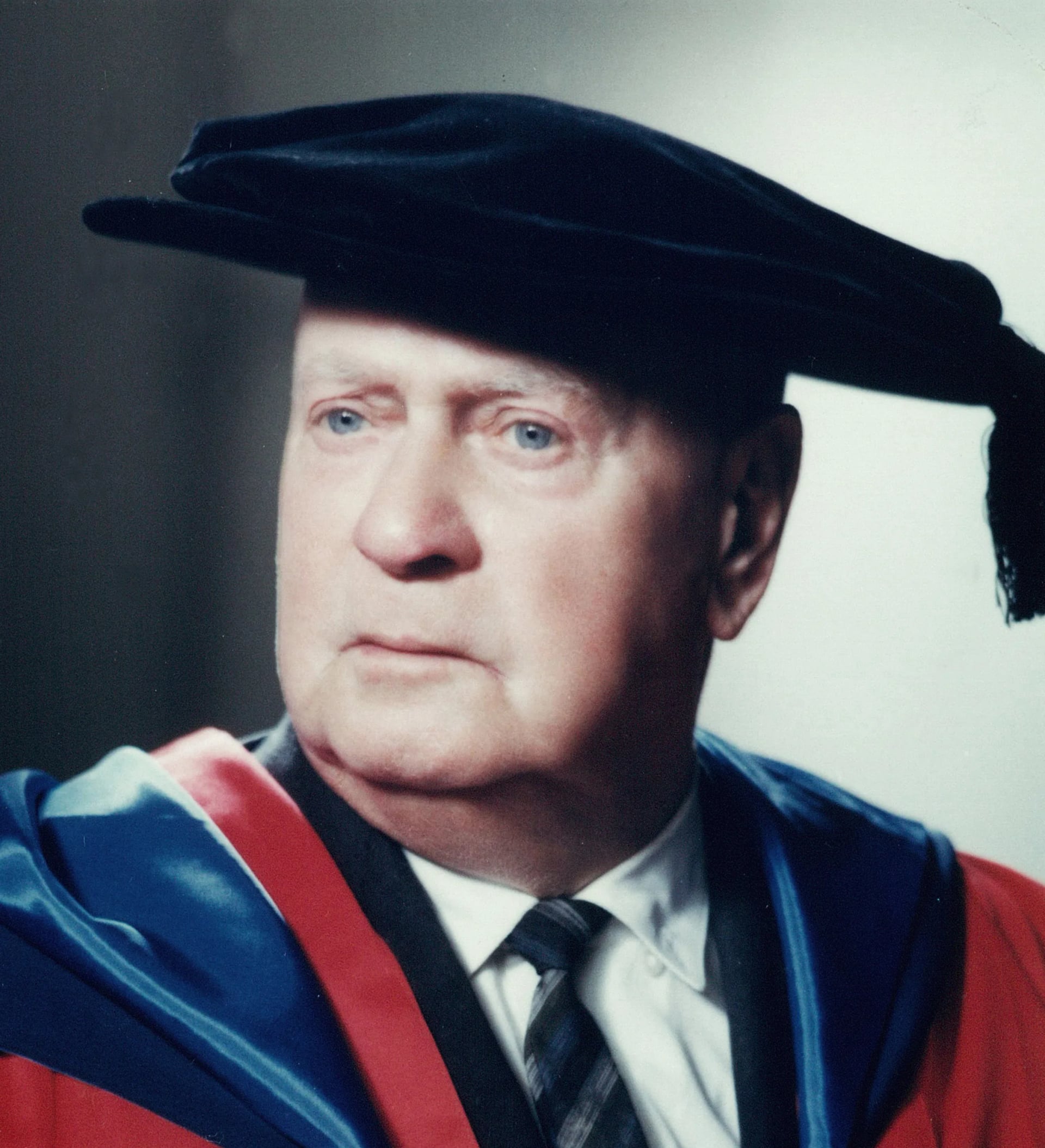 Portrait of Walter Dyer (1882–1965) – memorial page