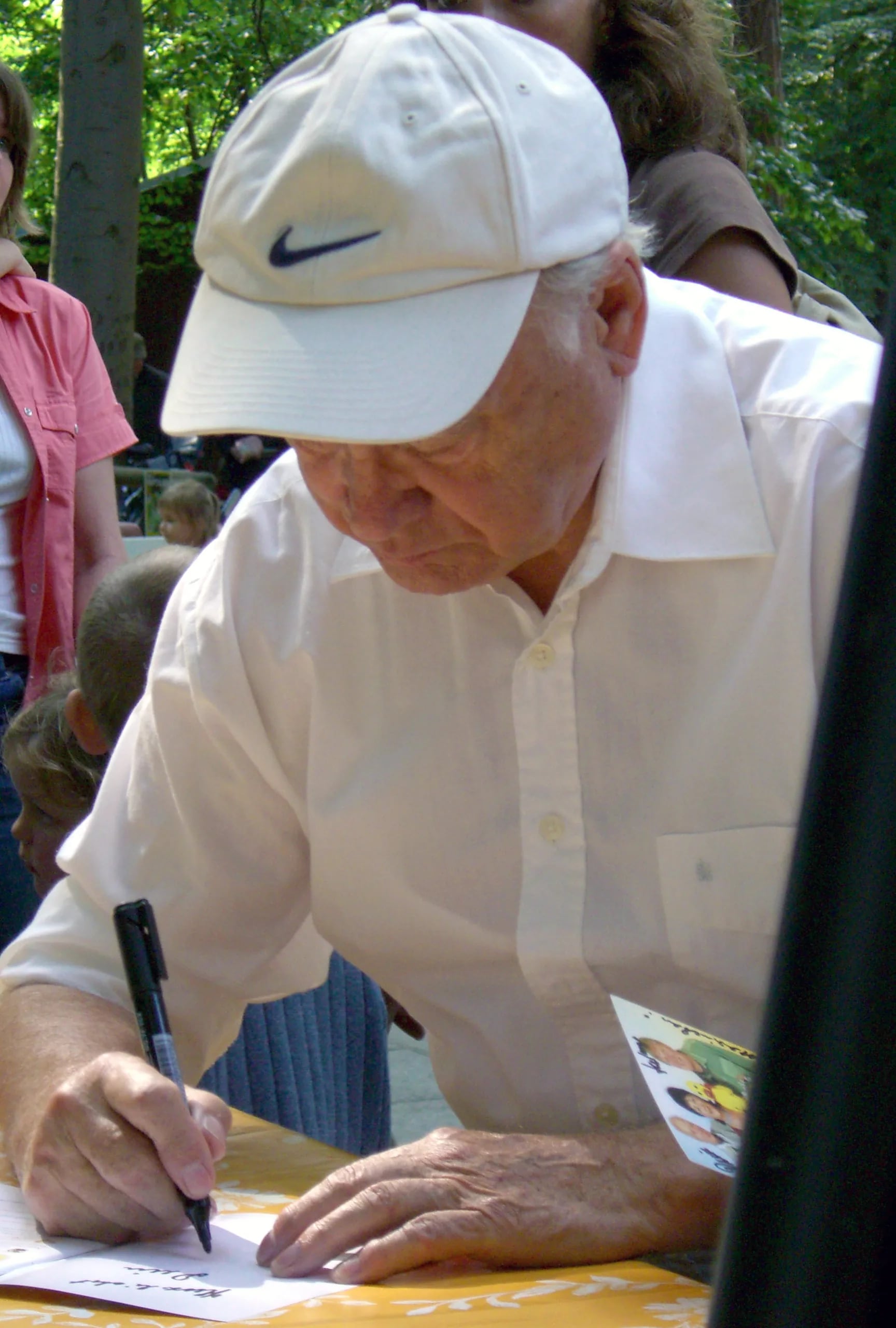 Porträt von Heinz Schröder (1928–2009) – Gedenkseite